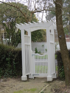 timber_arbour