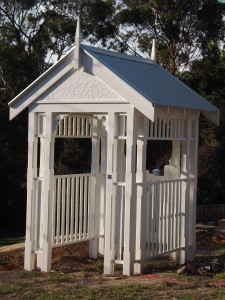 wooden_gate_house_corrugated_roof